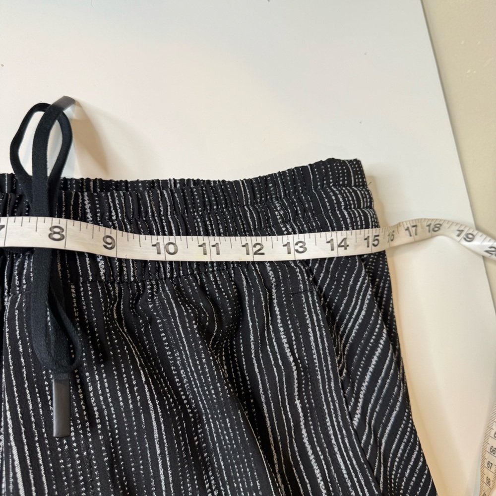 ATHLETA Arrival Pants size 6 Relaxed Versatile *360-Stretch - Picture 10 of 12